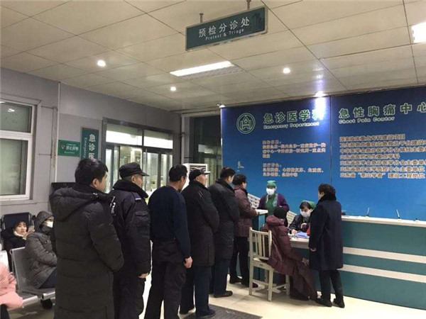 齐鲁医院跨年夜里的温情坚守与温馨相伴——山东大学齐鲁医院跨年夜图片集锦