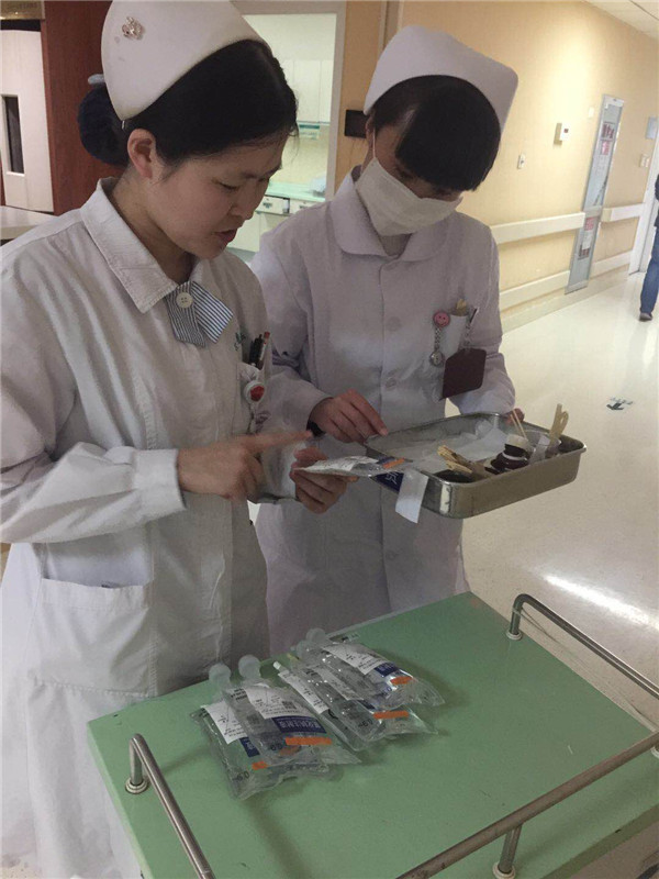 齐鲁医院跨年夜里的温情坚守与温馨相伴——山东大学齐鲁医院跨年夜图片集锦