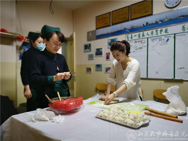 为生命“守岁” 暖医的春节坚守(二)