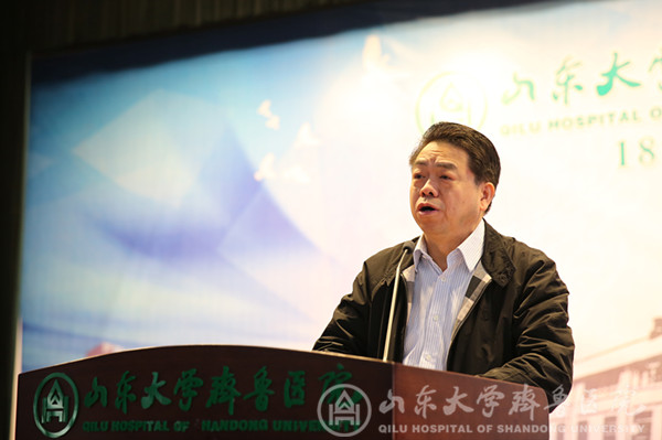 医院召开三甲复审迎评冲刺阶段工作部署会暨全员应知应会现场培训考核会
