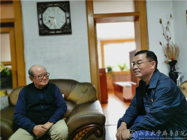 党委书记侯俊平看望医院终身教授并进行“不忘初心,牢记使命”主题教育工作调研