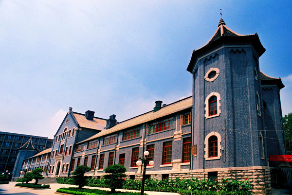 山东大学齐鲁医院130周年院庆公告(壹号)