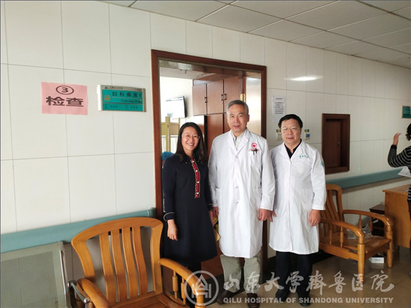 妇产科党支部在青州举行大型宫颈癌免费筛查义诊活动